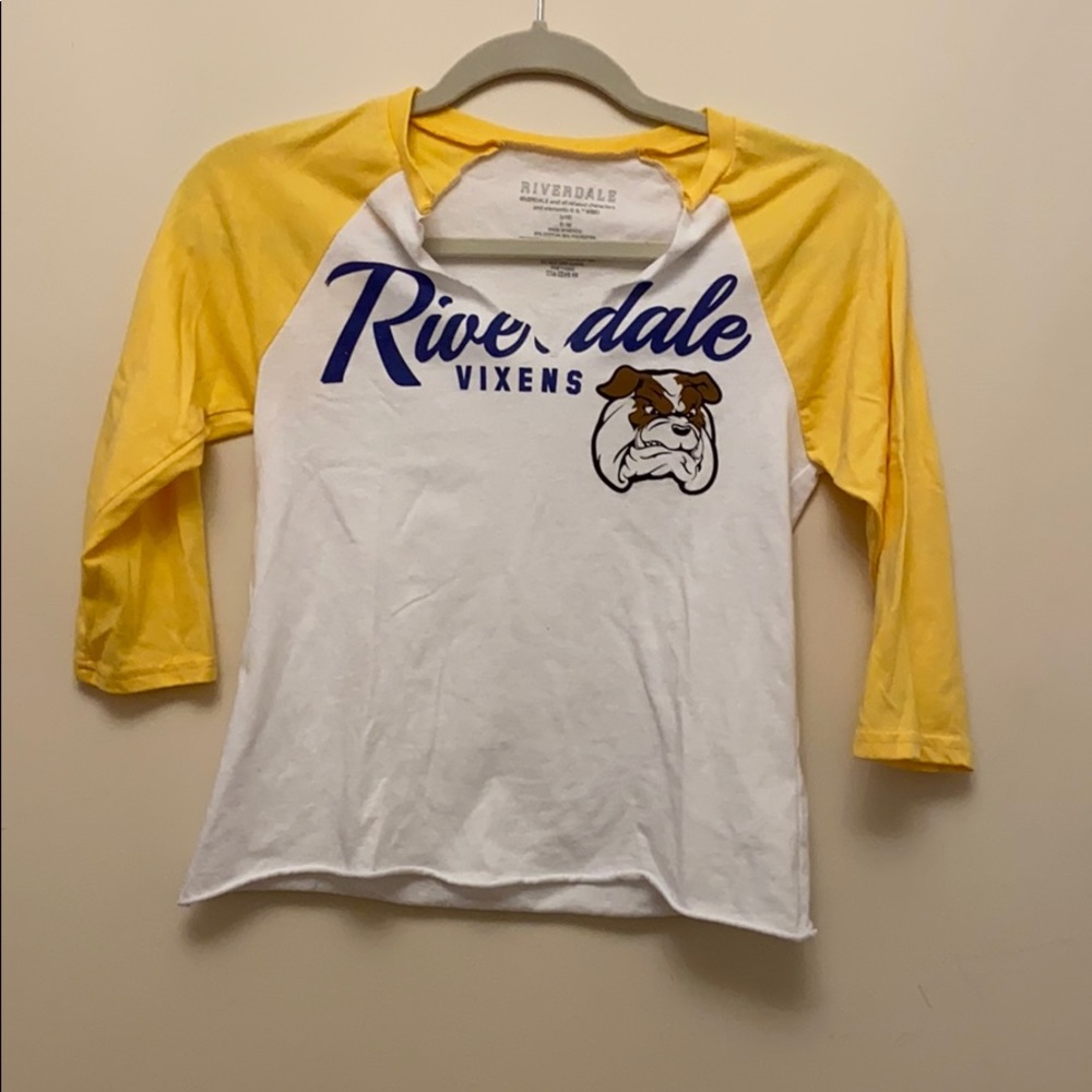 Riverdale Vixens cut V neck long sleeved tee
